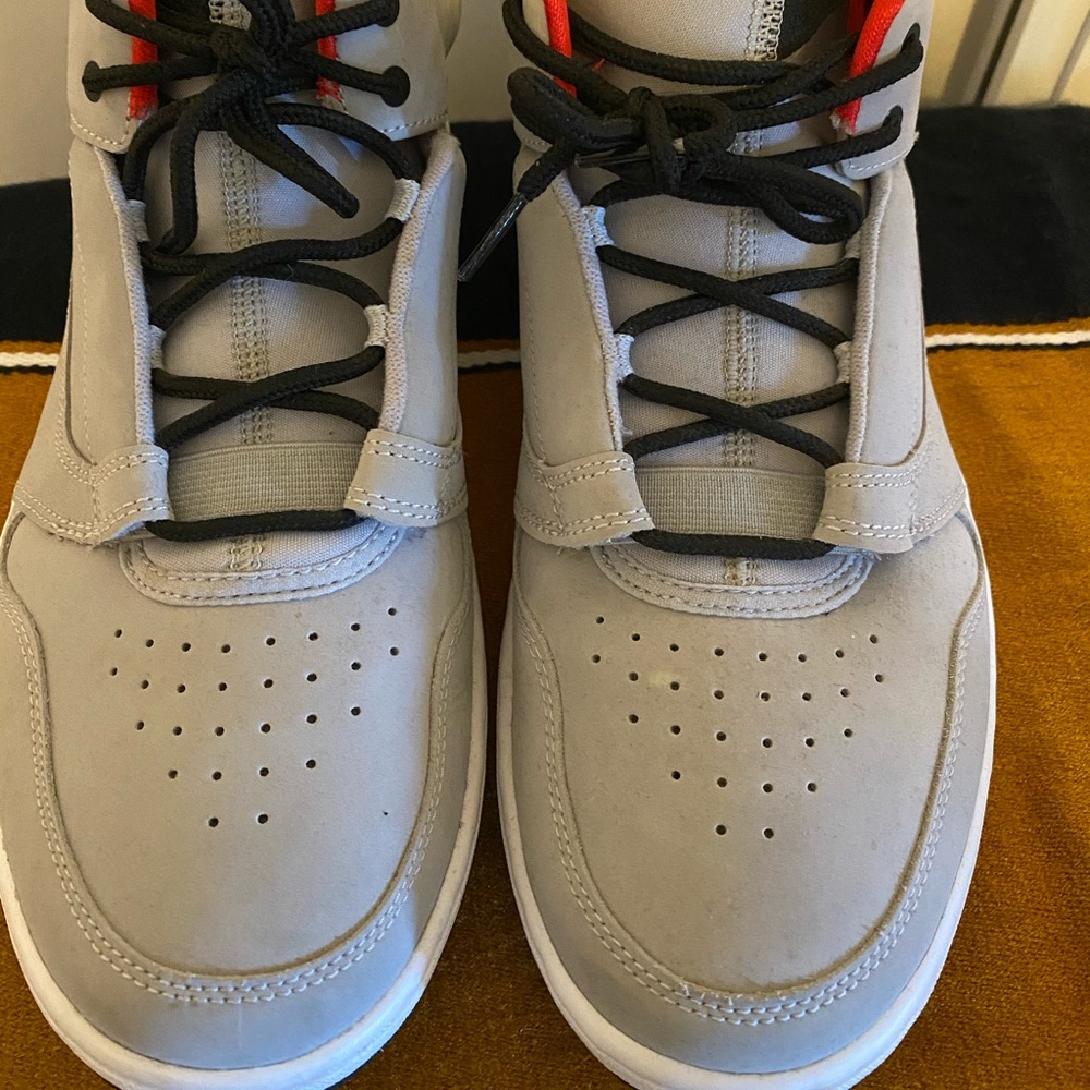 NIKE AIR JORDAN FADEAWAY MENS SIZE 10 wolf grey